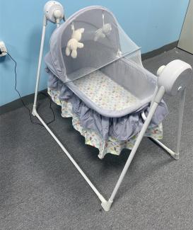 CR003Baby swing bed,wood baby side bed,baby bassinet - 副本