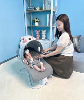CR002 Electric Baby bouncer with music,3 position backrest adjustment